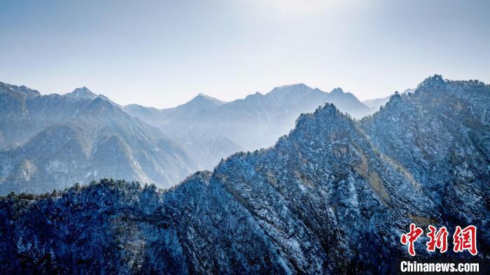 圖為壯觀的秦嶺。　太平國(guó)家森林公園供圖